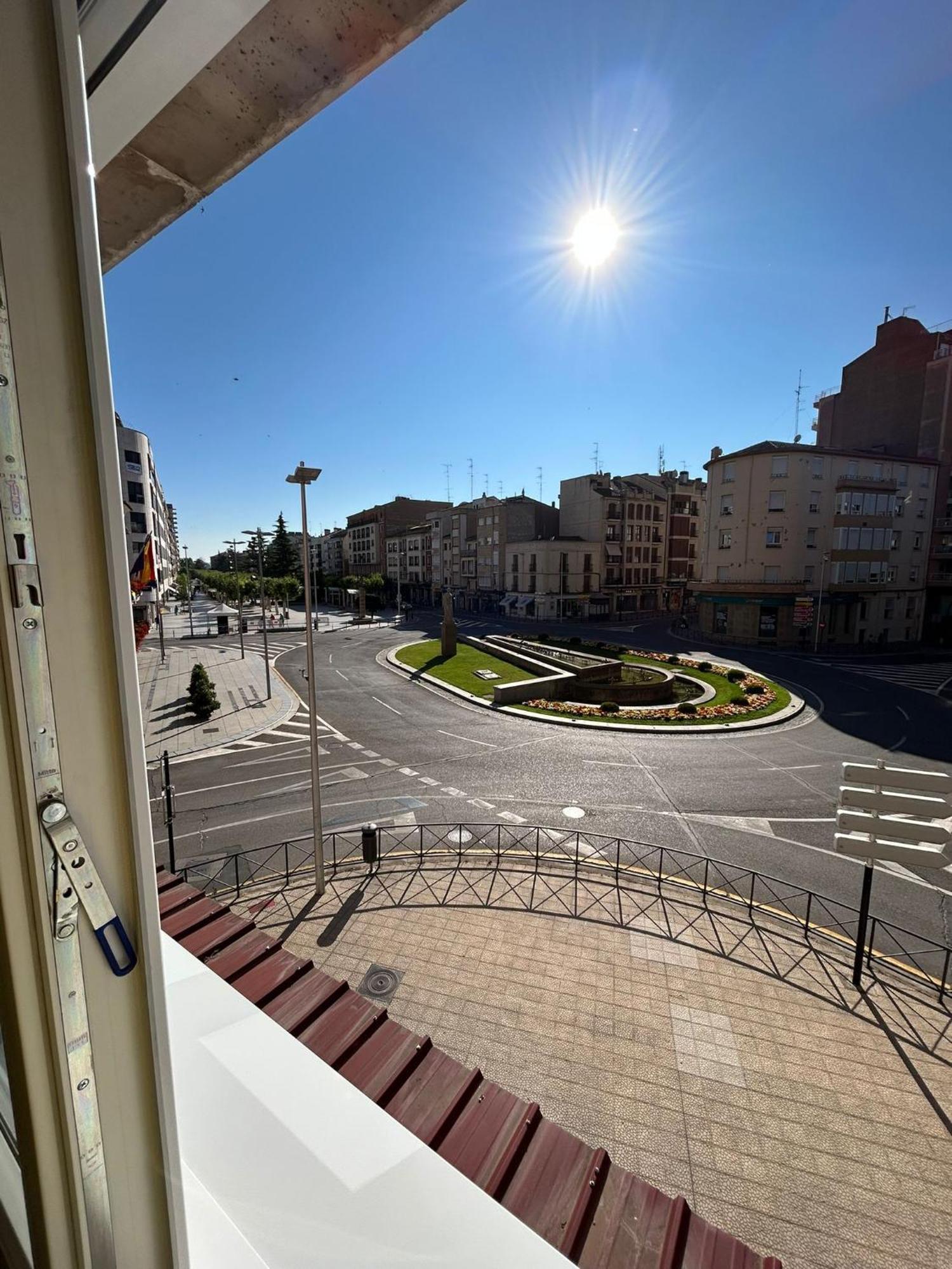Calahorra Centro Hotel Exterior photo